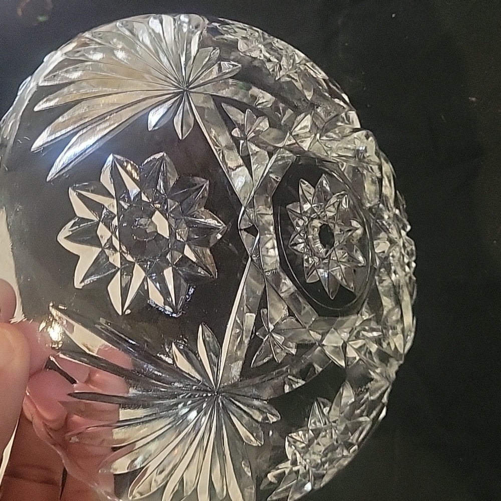 Anchor Hocking Prescut Star of David 7 1/4" bowl. No call outs. - Picture 4 of 7